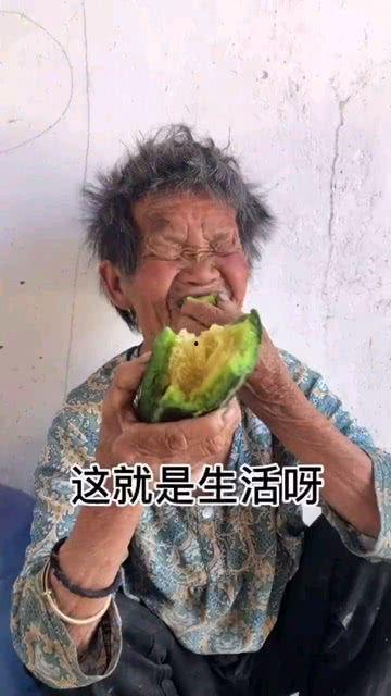 和老妈吃瓜,揭秘娱乐圈那些事儿